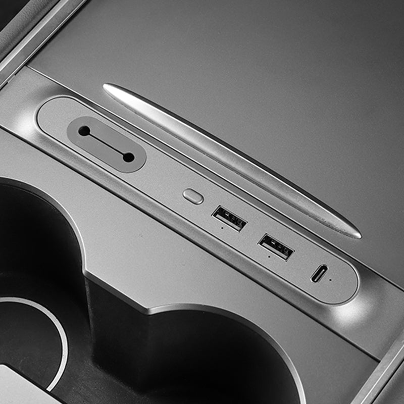 USB Hub m/ 3 USB og kabelhåndtering for Model 3 2021-2023/Model Y 2021-2024